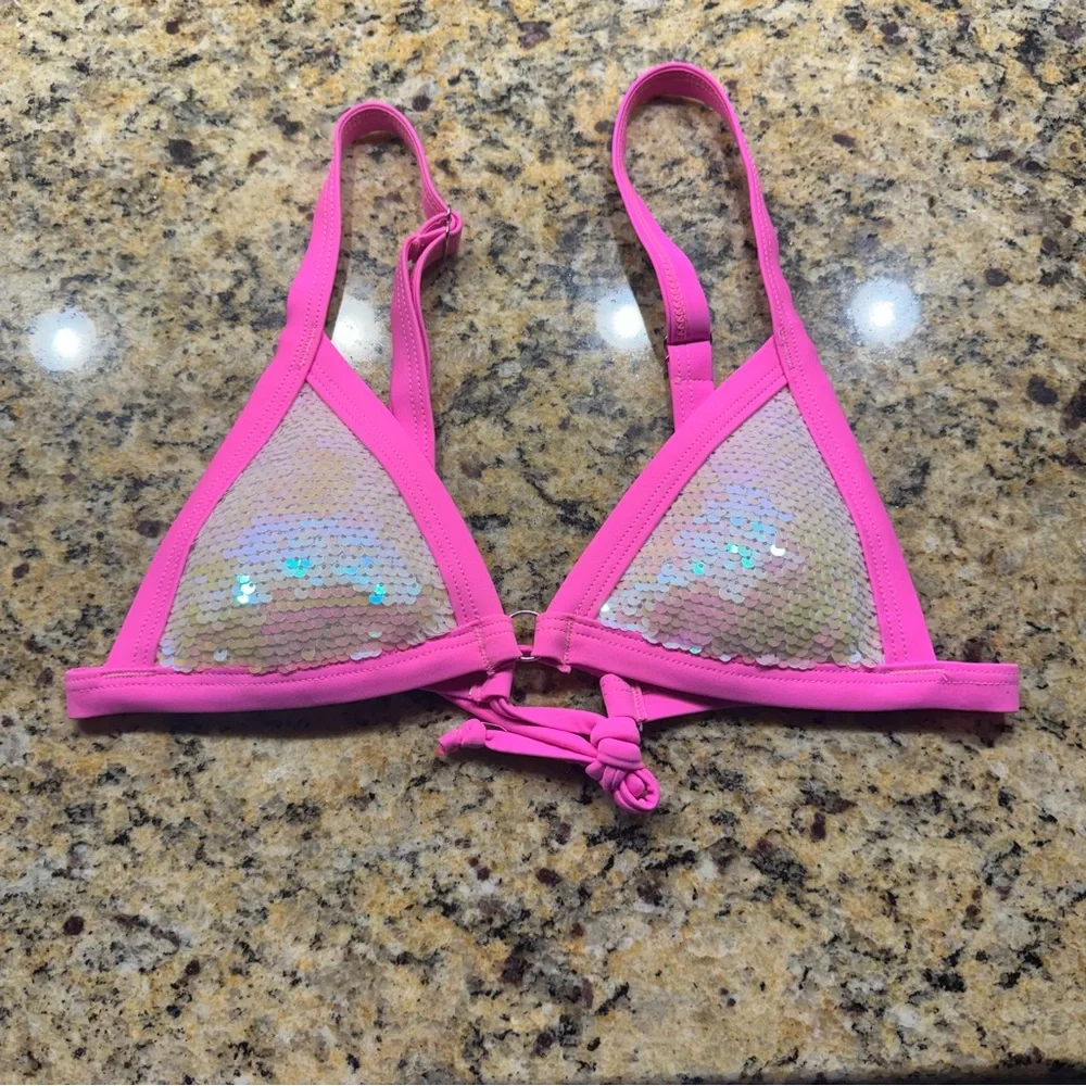 EUC‎ Zaful Pink Sequin Triangle Bikini Top Small Iridescent Mermaid Tie Back